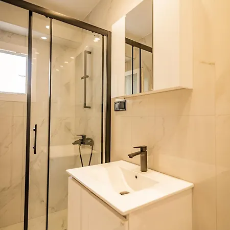 Urban Luxury Suites Thessaloniki Exterior photo