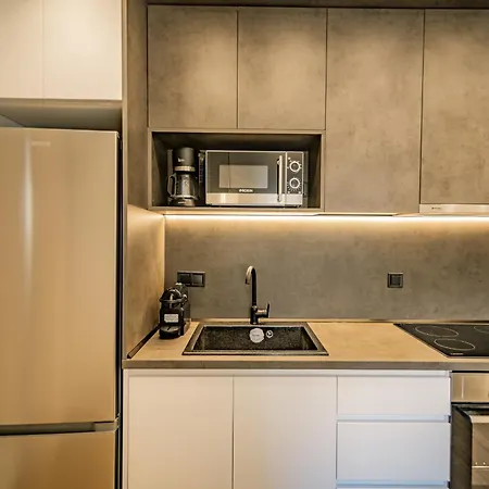Urban Luxury Suites Thessaloniki Exterior photo