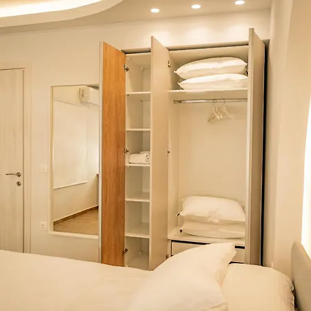 Urban Luxury Suites Thessaloniki Exterior photo
