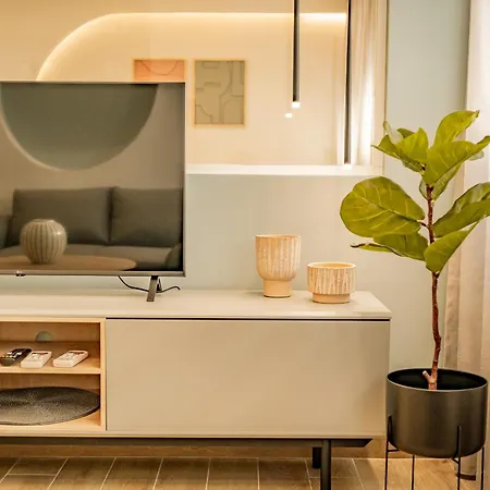 Urban Luxury Suites Thessaloniki Exterior photo